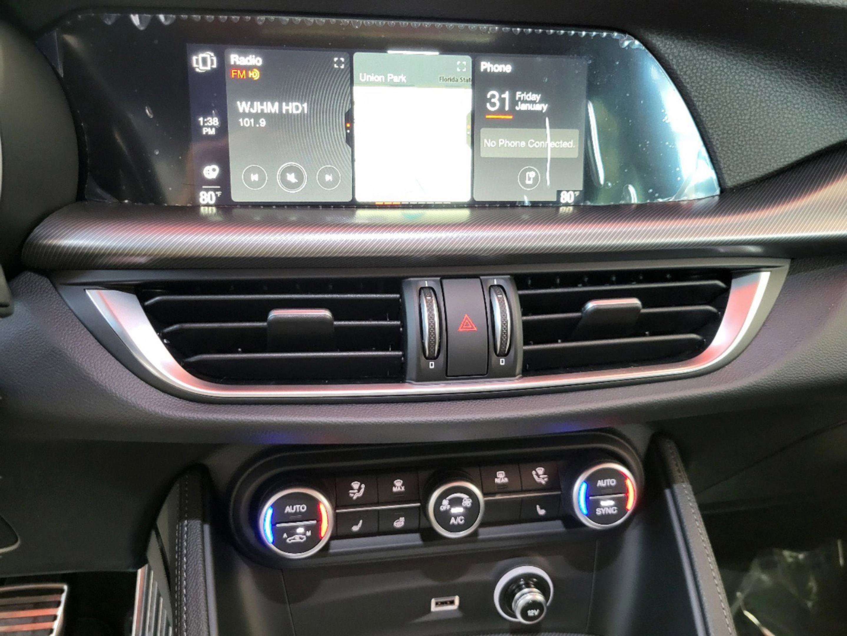 New 2025 Alfa Romeo Stelvio Sprint image 86