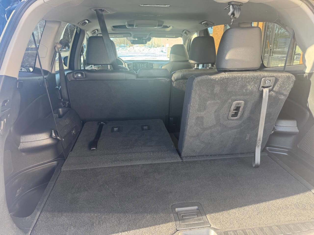 Used 2020 Honda Pilot Touring image 24