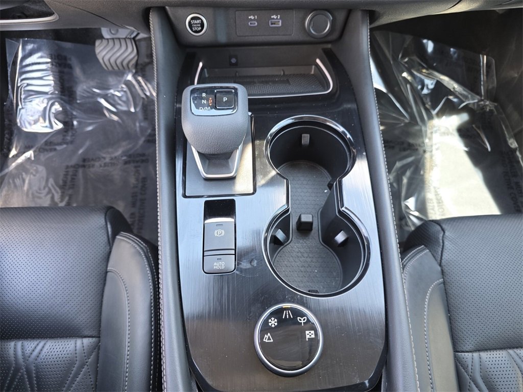Used 2022 Nissan Rogue Platinum w/ Head-Up Display Package image 26