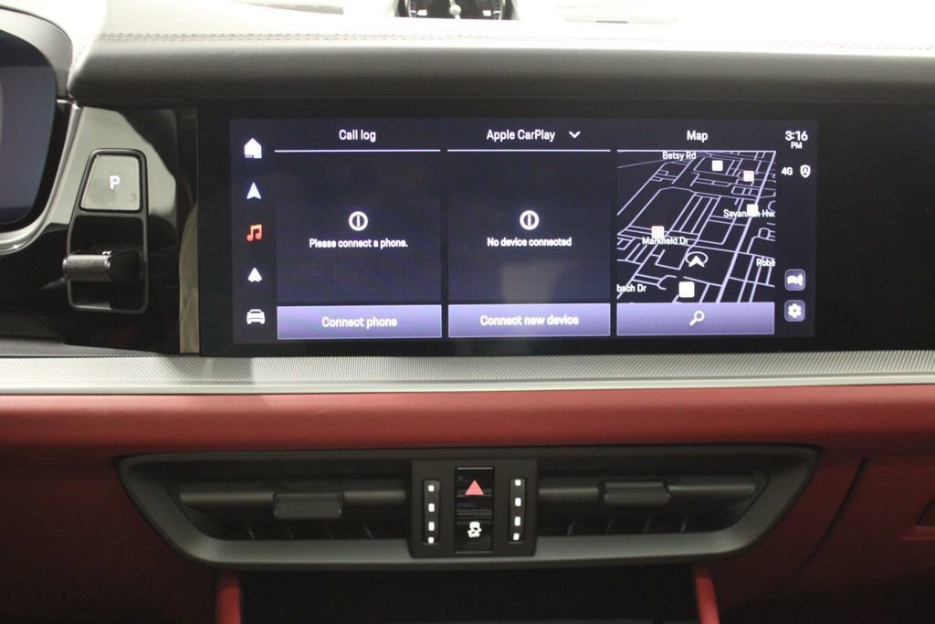 Certified 2025 Porsche Cayenne Coupe image 29