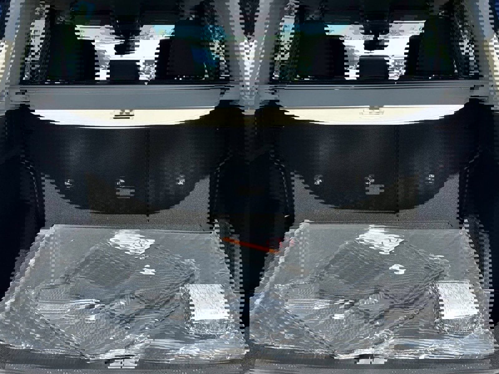 New 2026 Nissan Rogue SV FWD image 12