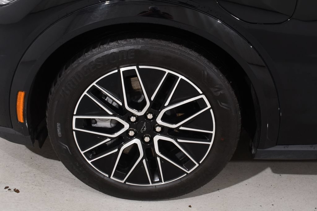 Used 2025 Ford Mustang Mach-E Premium AWD/4WD image 23