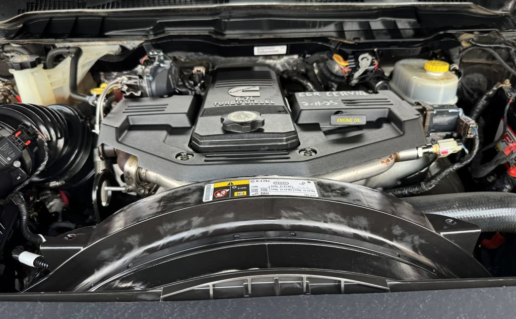 Used 2017 RAM 2500 Laramie w/ Convenience Group AWD/4WD image 11