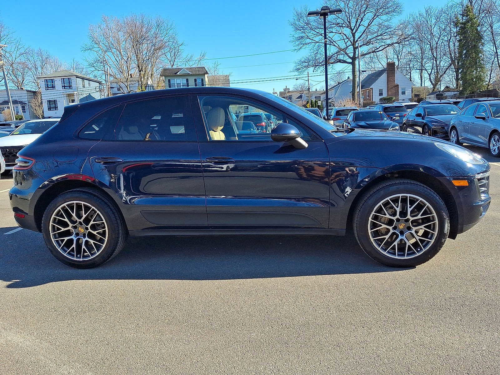 Used 2018 Porsche Macan S image 26