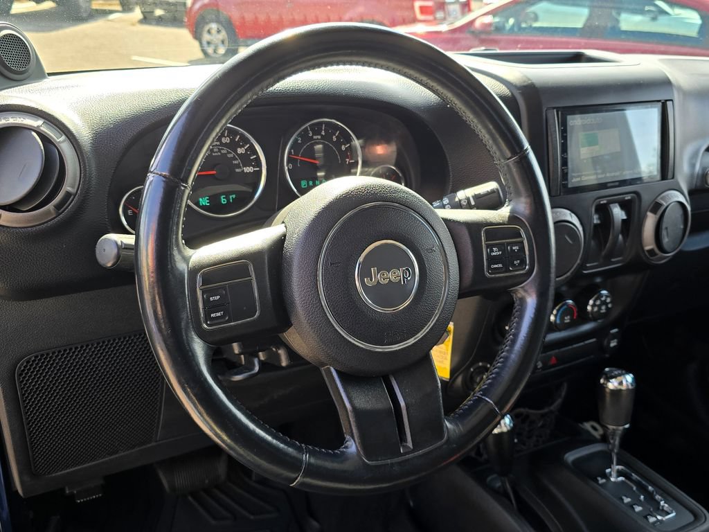 Used 2013 Jeep Wrangler Sport AWD/4WD image 16