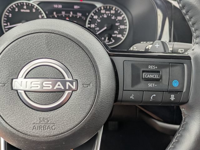 Used 2023 Nissan Pathfinder SL w/ Black Appearance Package AWD/4WD image 29
