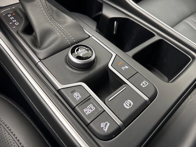 Used 2025 Kia Sorento S image 22