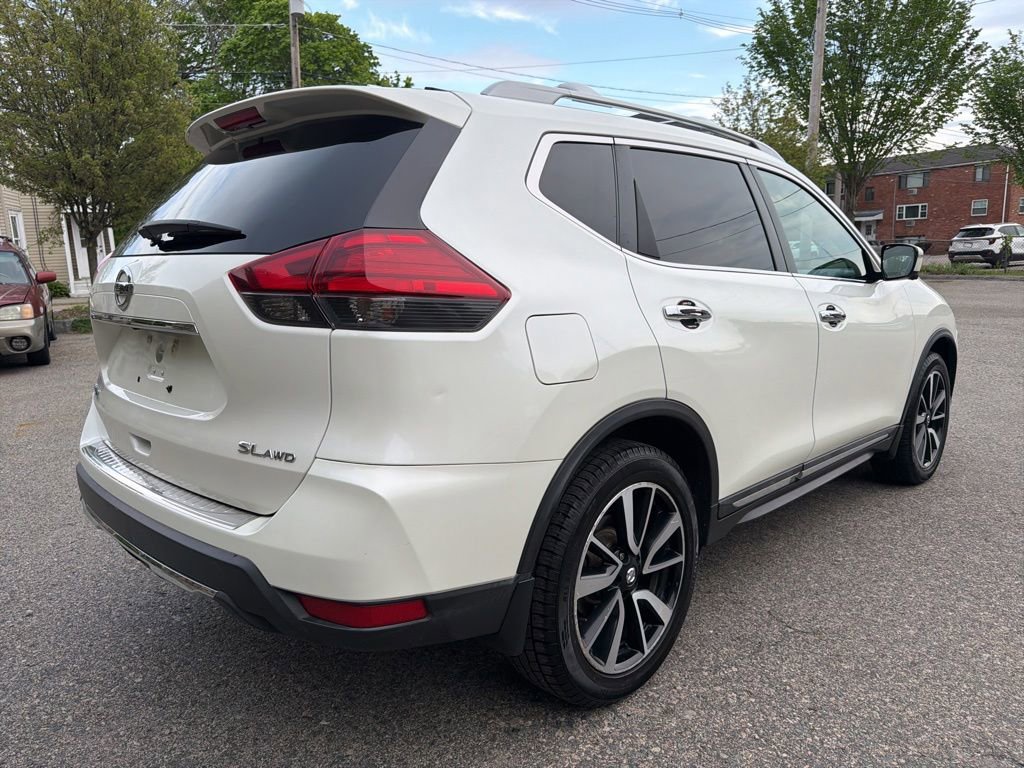 Used 2017 Nissan Rogue SL AWD/4WD image 5