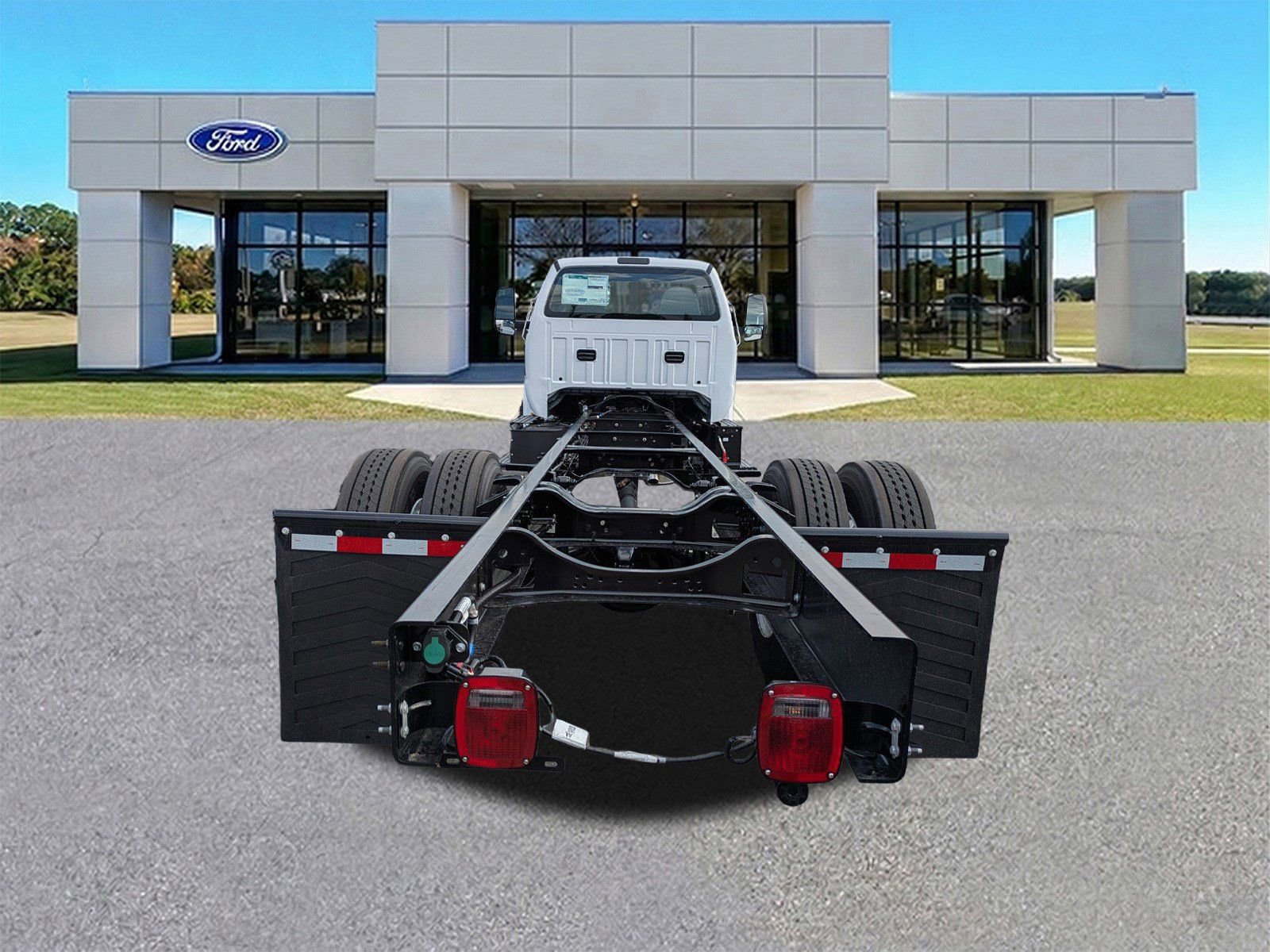 New 2027 Ford F650 2WD Regular Cab Super Duty image 3