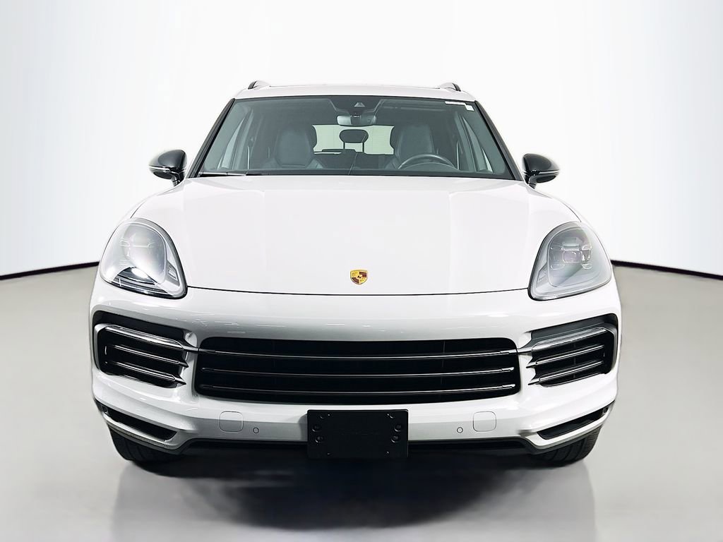 Used 2023 Porsche Cayenne AWD/4WD image 2