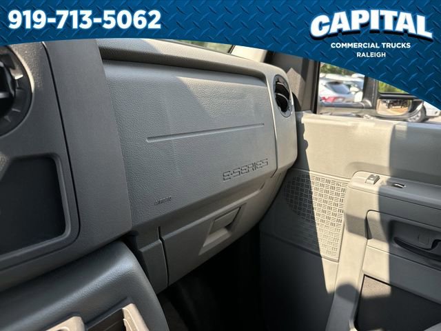 New 2025 Ford E-350 and Econoline 350 Super Duty w/ Driver's Safety Package image 30