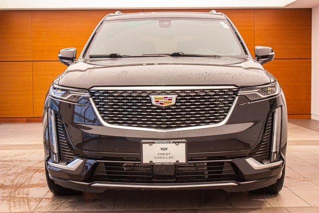 Used 2020 Cadillac XT6 Premium Luxury image 2