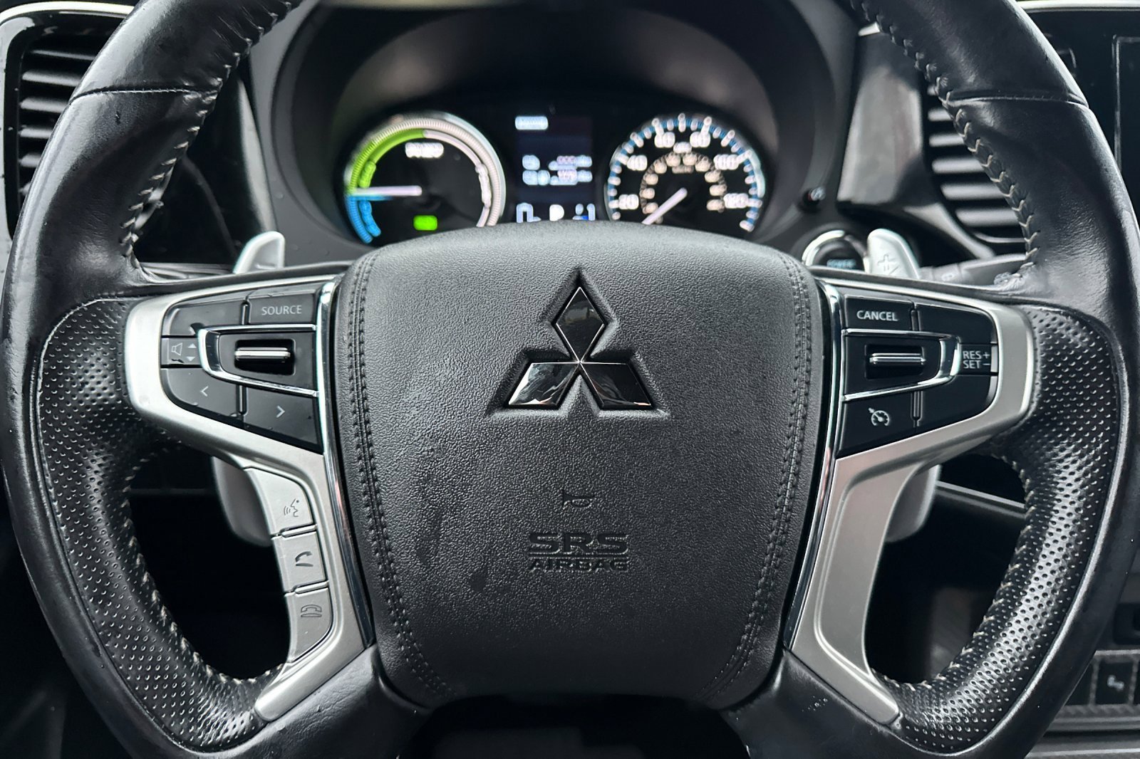 Used 2020 Mitsubishi Outlander SEL image 19