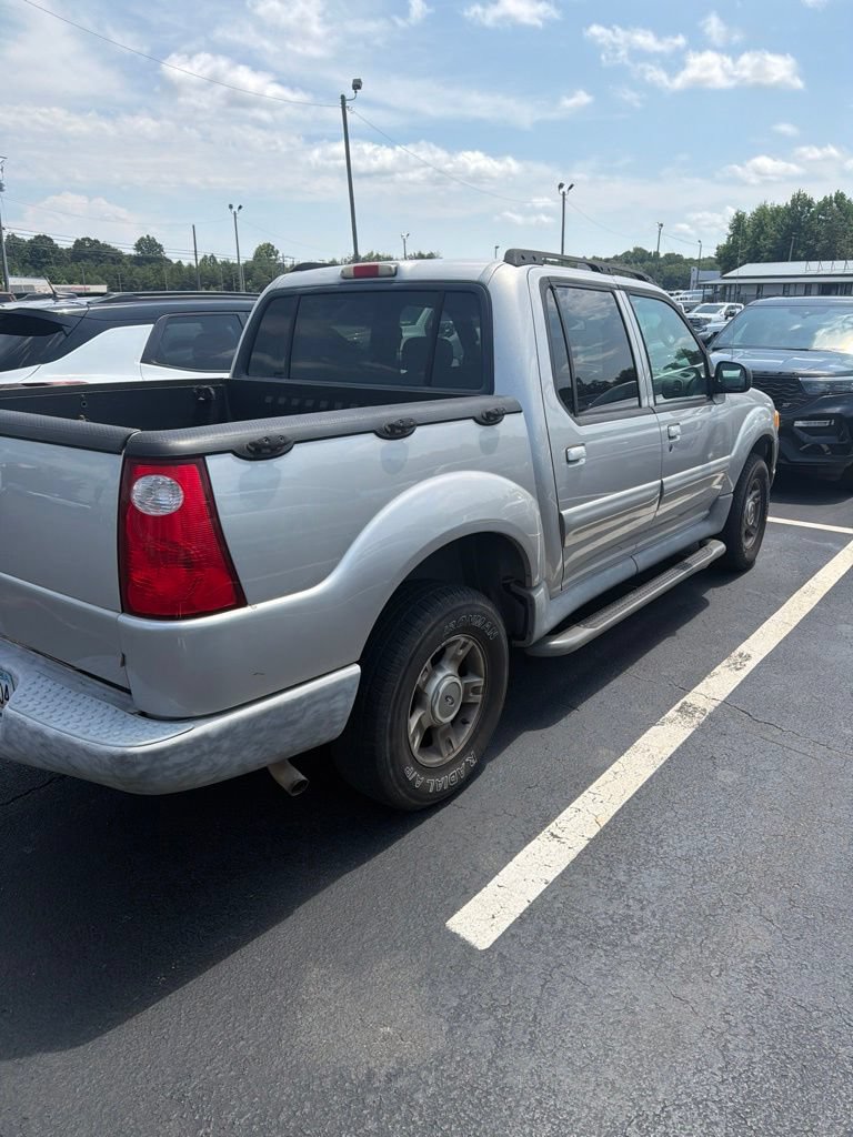 Used 2003 Ford Explorer Sport Trac 4x4 image 4