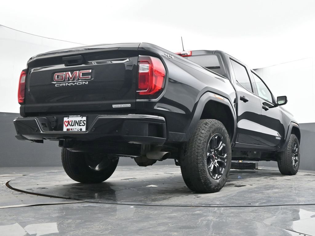 Used 2025 GMC Canyon Elevation image 67