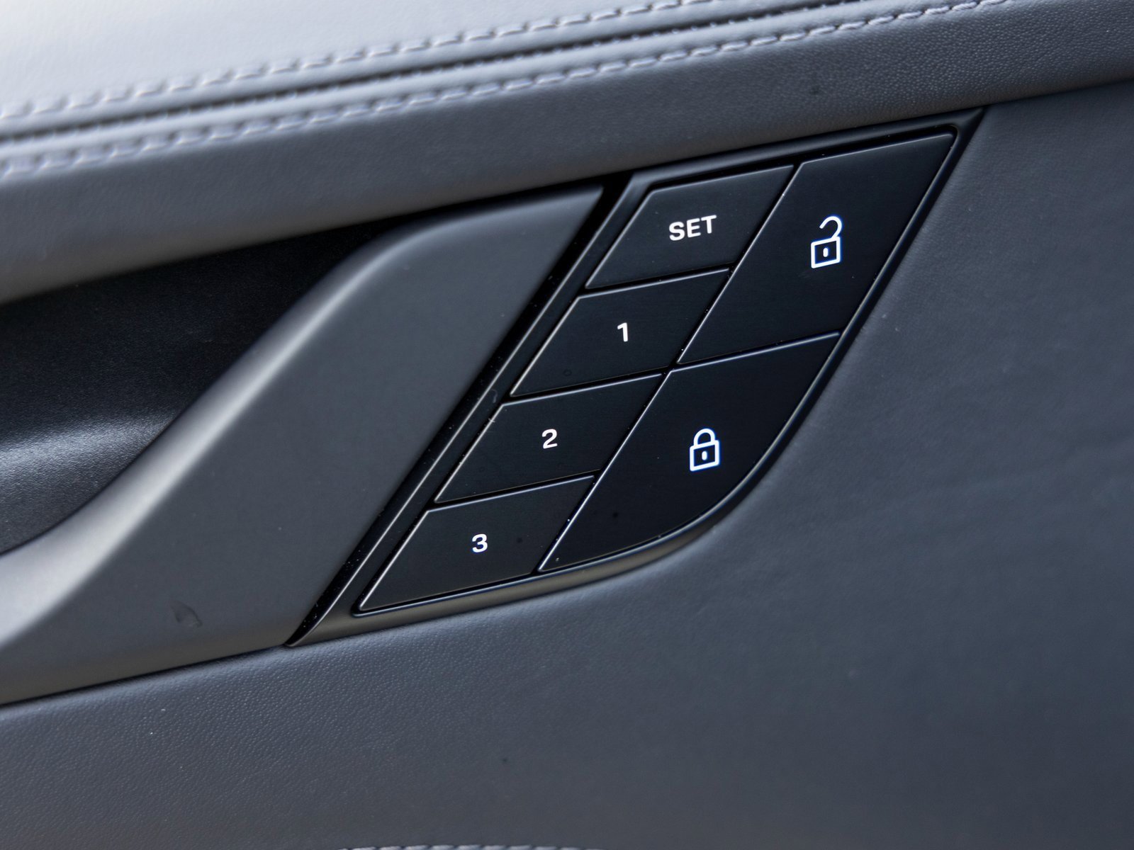 Used 2024 Porsche 911 Carrera GTS image 22