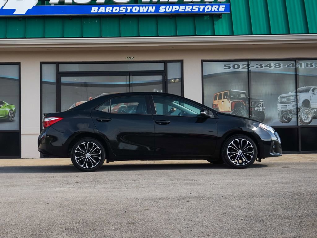Used 2014 Toyota Corolla S FWD image 2