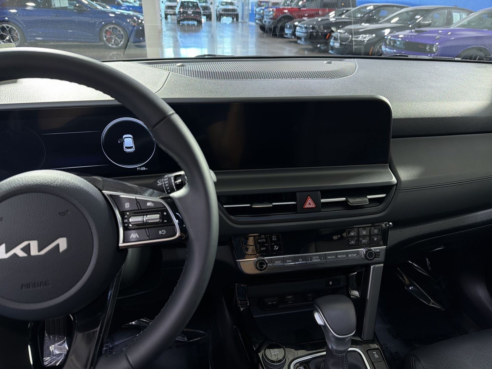 Used 2025 Kia Seltos EX AWD/4WD image 19