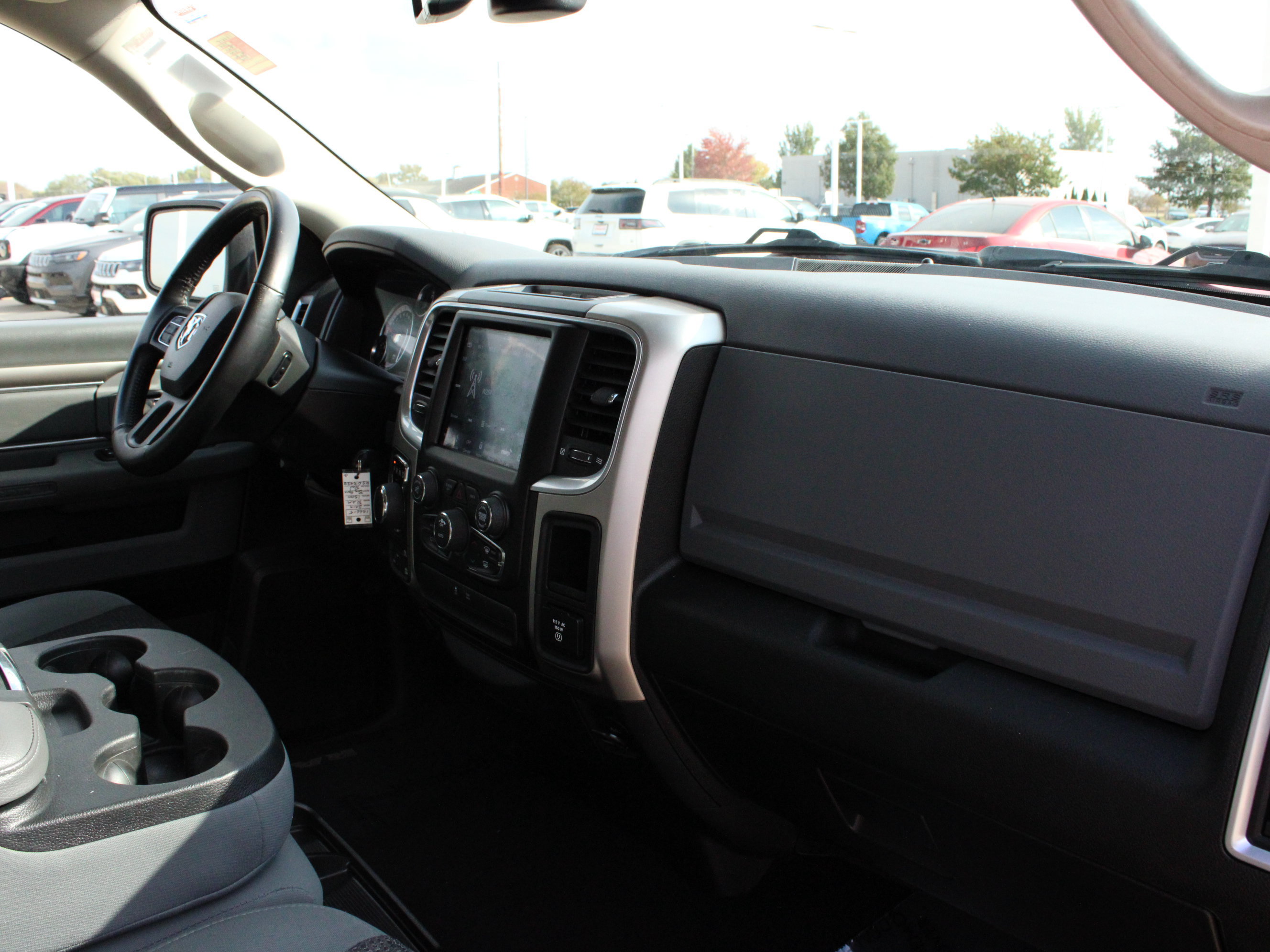 Used 2019 RAM 1500 Classic SLT w/ Luxury Group AWD/4WD image 35