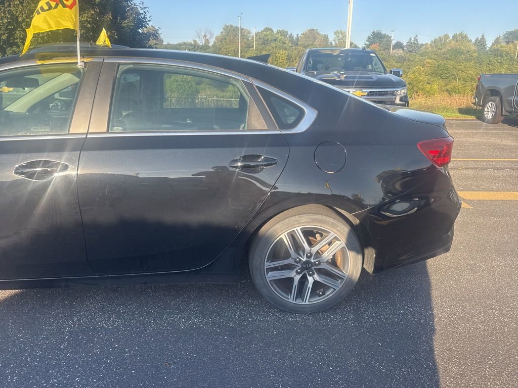 Used 2020 Kia Forte EX image 7