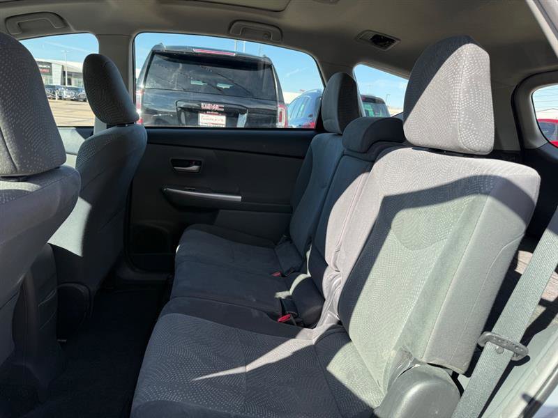 Used 2014 Toyota Prius V Three FWD image 7