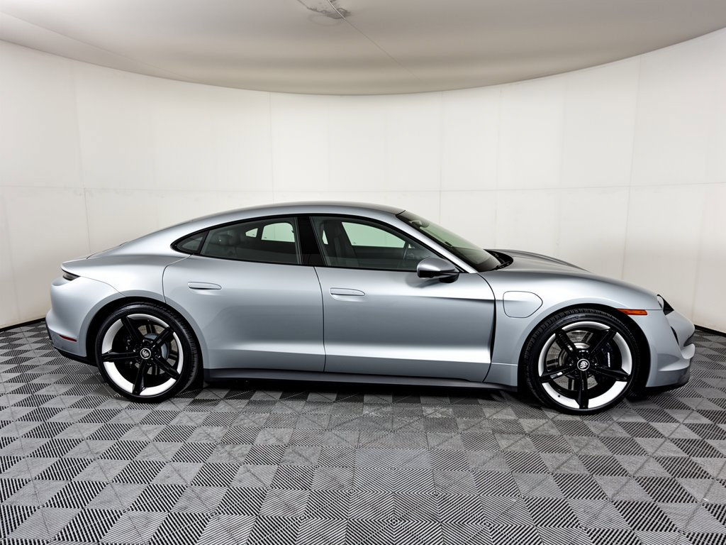 Certified 2024 Porsche Taycan 4S AWD/4WD image 9