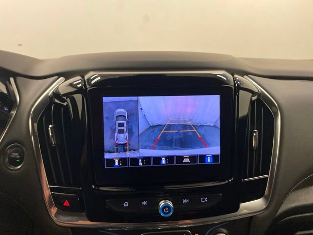 Certified 2023 Chevrolet Traverse LT w/ LT Premium Package AWD/4WD image 11