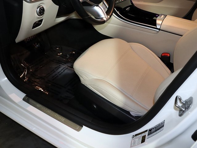 Used 2024 Mercedes-Benz C 300 4MATIC Sedan image 23