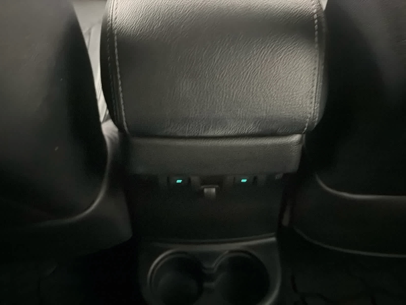 Used 2018 Jeep Wrangler Unlimited Sahara AWD/4WD image 21
