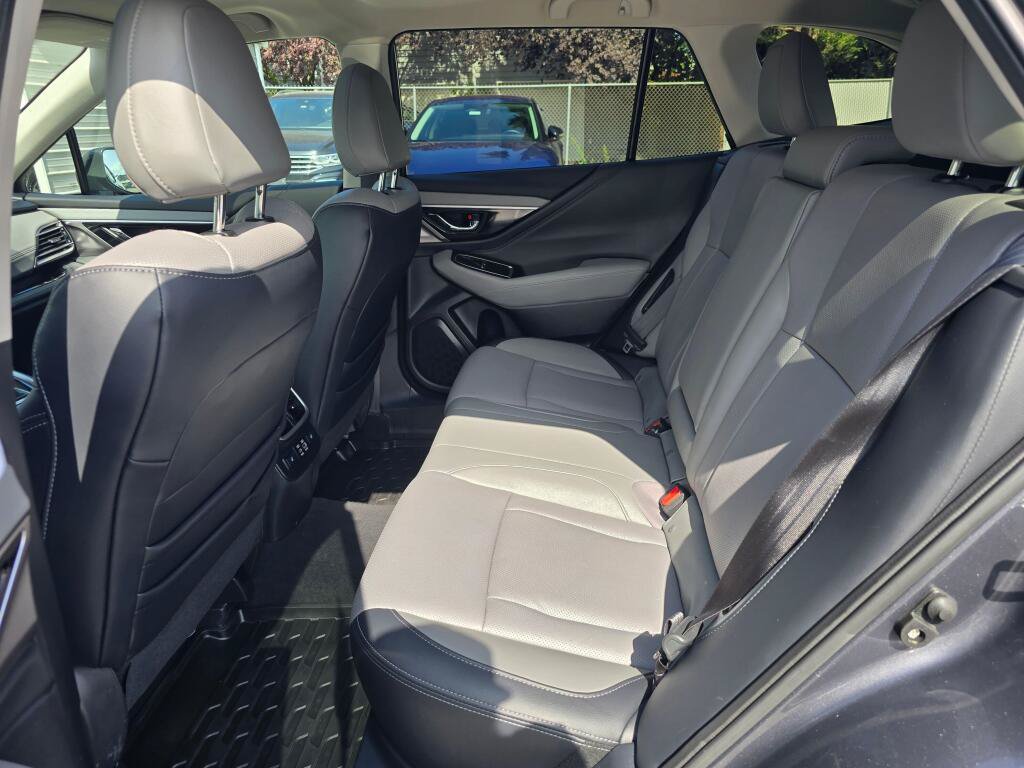 Certified 2024 Subaru Outback Limited AWD/4WD image 17