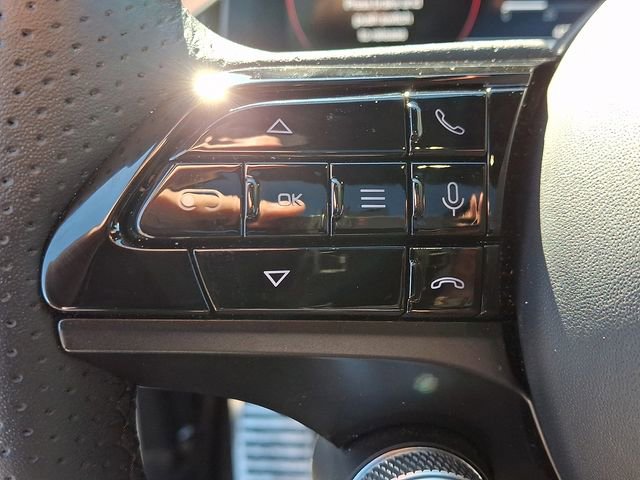 Used 2025 Maserati Grecale Modena image 21