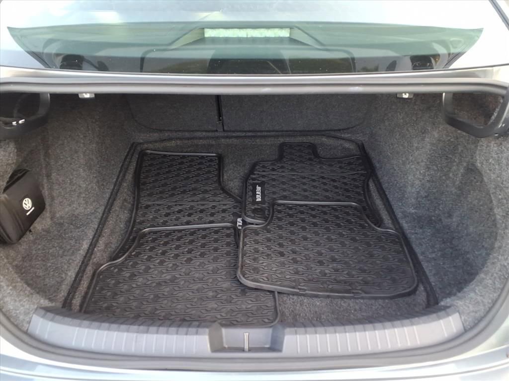 Used 2023 Volkswagen Jetta S image 20
