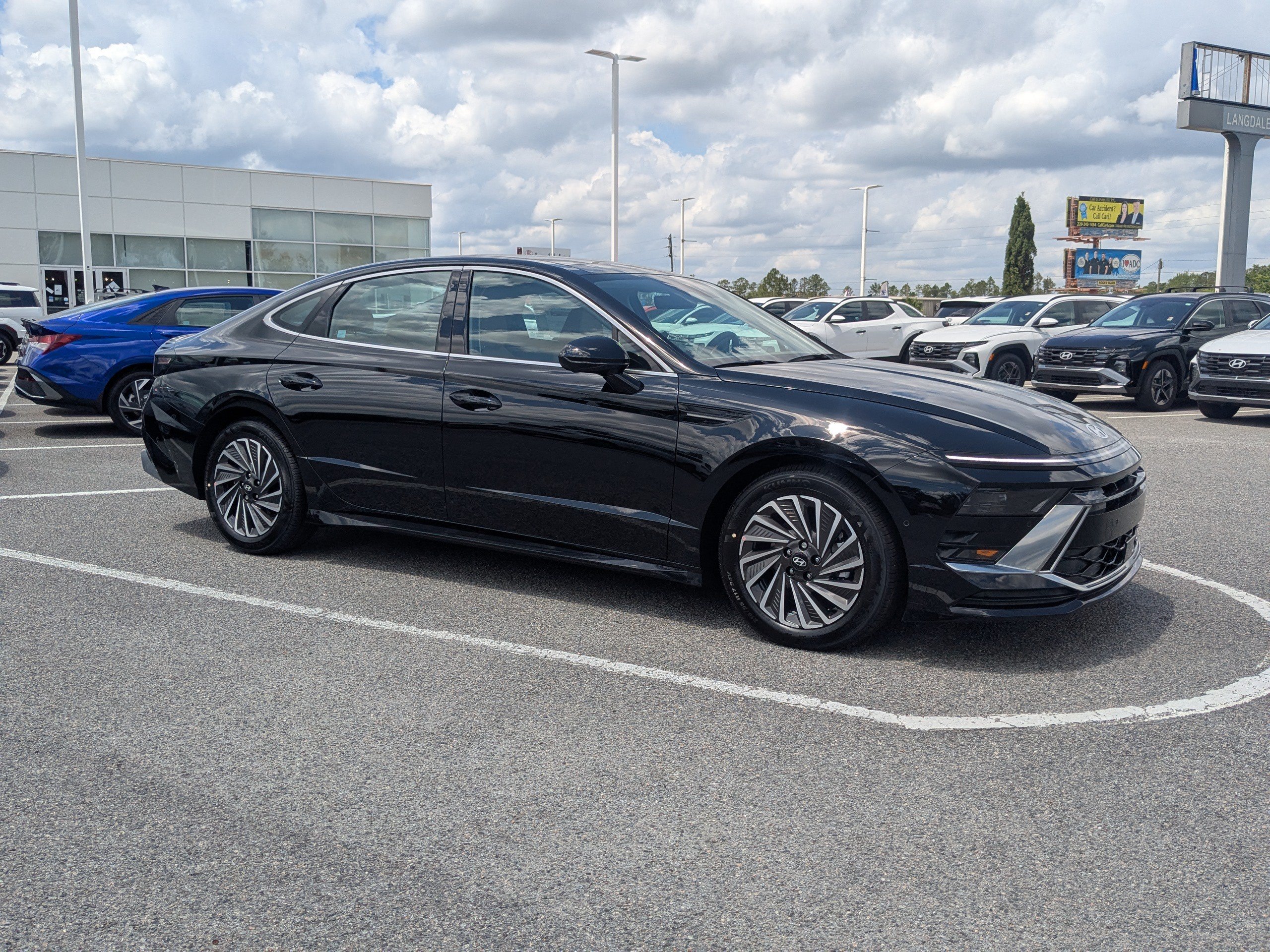 New 2025 Hyundai Sonata Limited FWD video 2