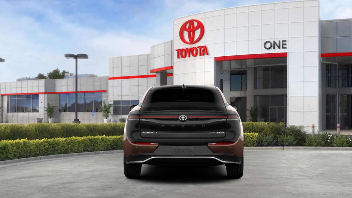 New 2026 Toyota Crown Platinum image 68