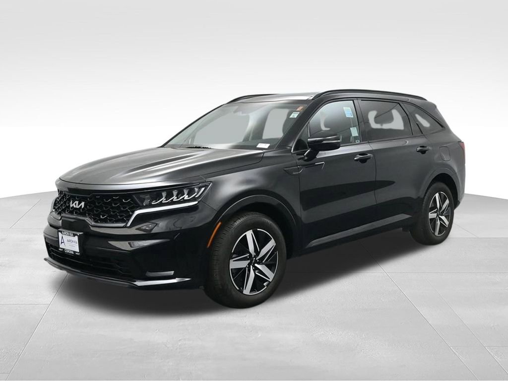Used 2023 Kia Sorento S w/ Panoramic Sunroof Package