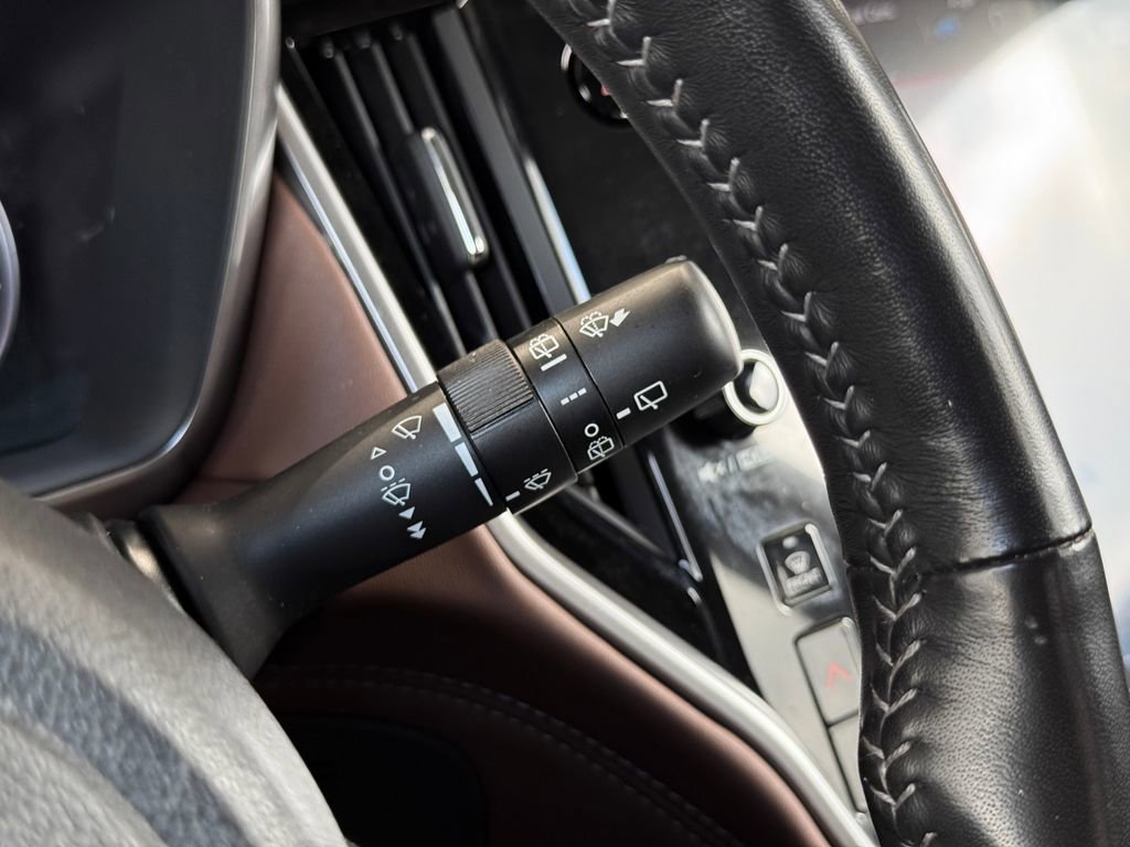 Used 2022 Subaru Outback Touring XT w/ Popular Package #2 image 16