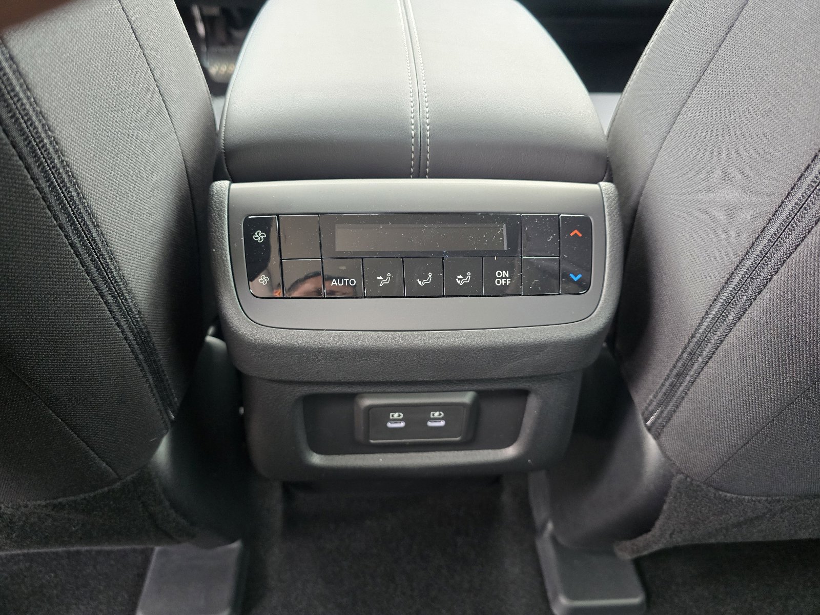 New 2026 Nissan Pathfinder SV image 24