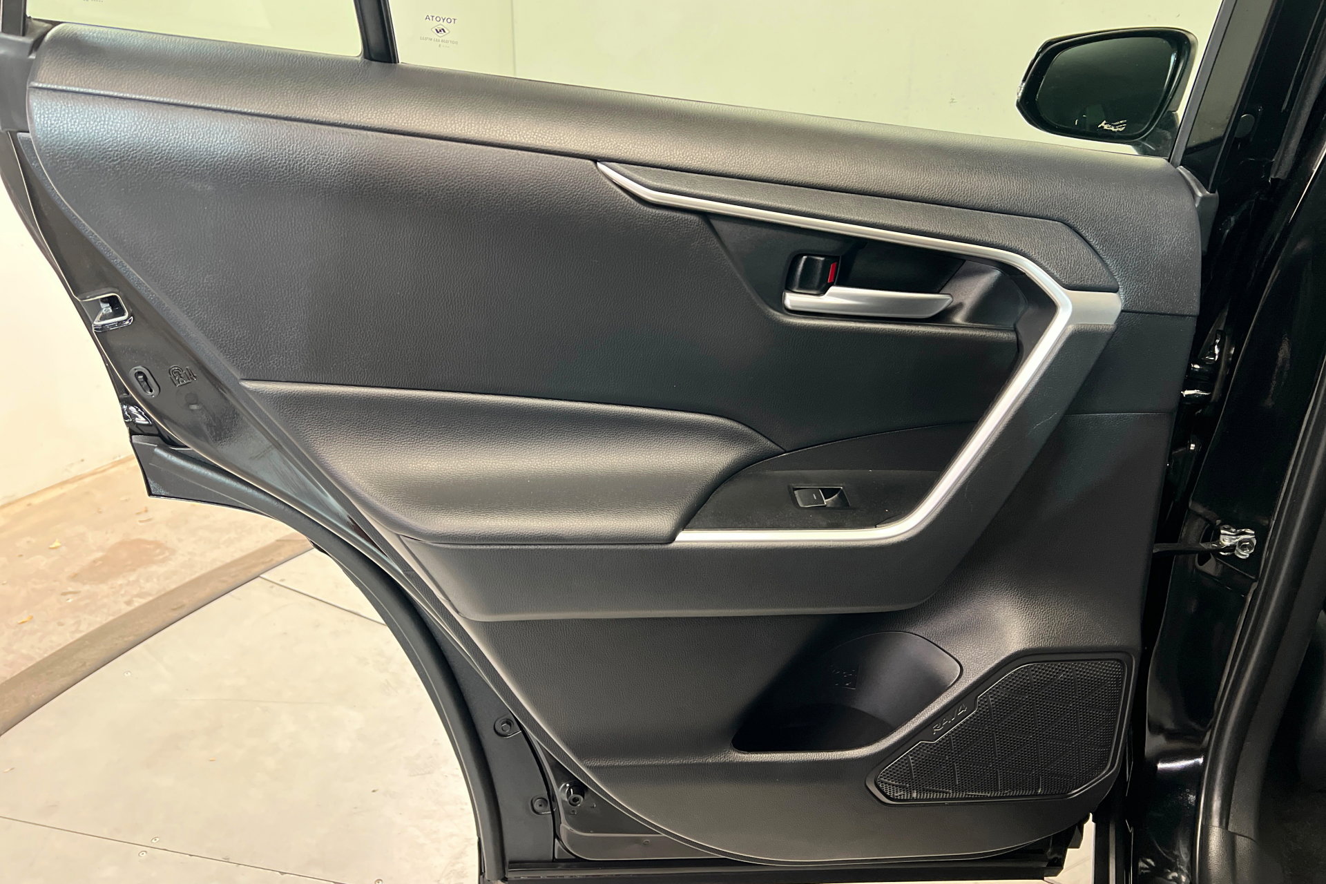 Certified 2025 Toyota RAV4 XLE AWD/4WD image 19