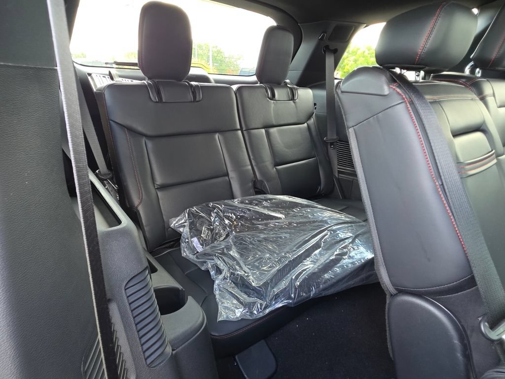 Used 2025 Ford Explorer ST-Line RWD image 20