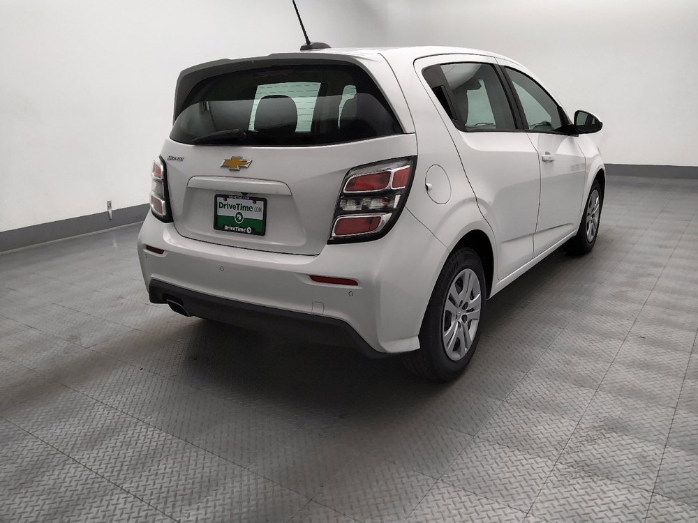 Used 2020 Chevrolet Sonic LT FWD image 7