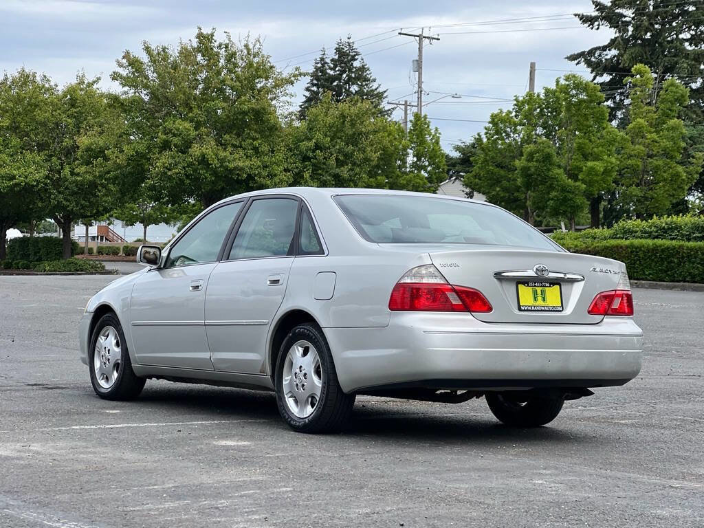 Used 2004 Toyota Avalon XL FWD image 3