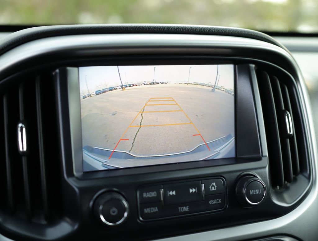 Used 2017 Chevrolet Colorado LT w/ LT Convenience Package image 15