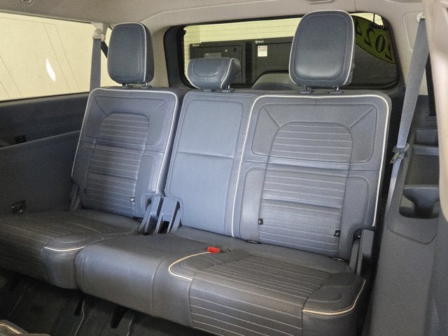 Used 2024 Lincoln Navigator L Black Label AWD/4WD image 20