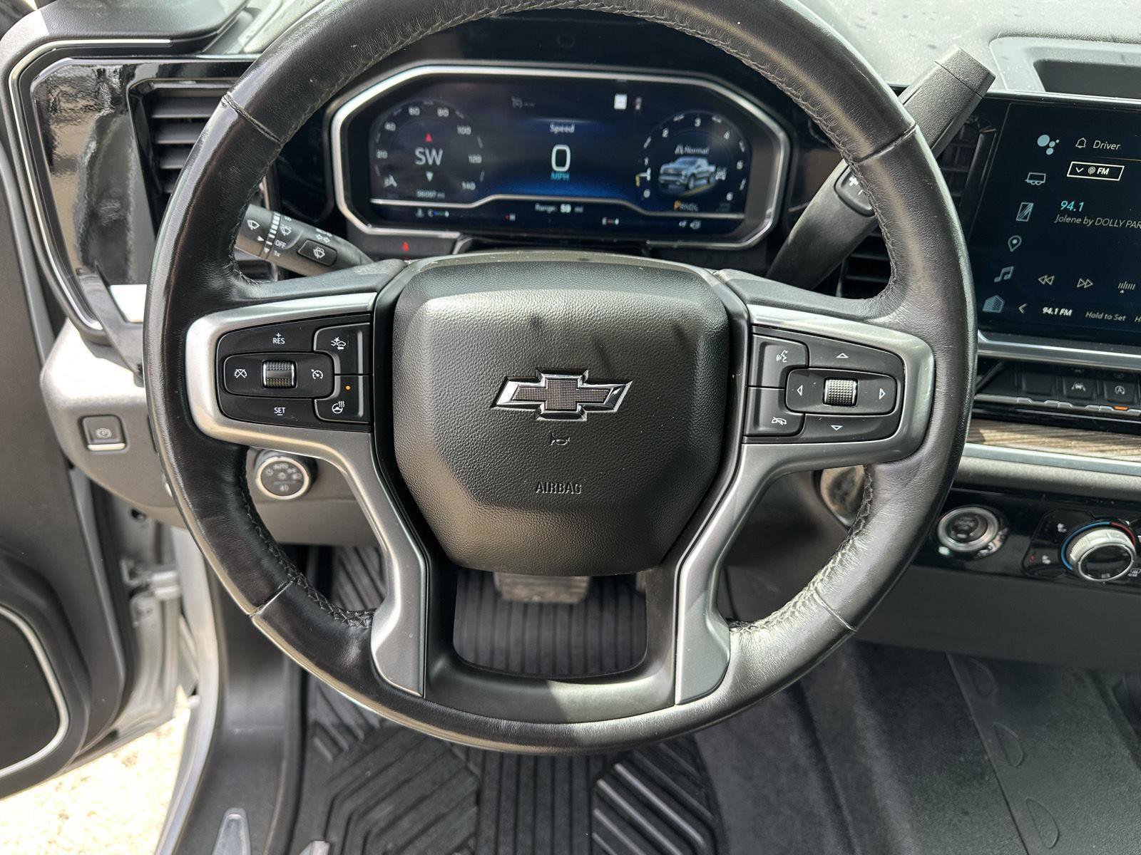 Used 2022 Chevrolet Silverado 1500 RST AWD/4WD image 20