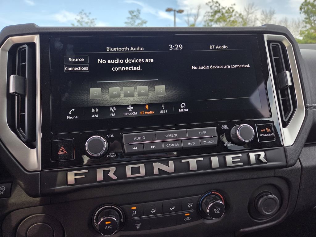 Certified 2025 Nissan Frontier SV image 7