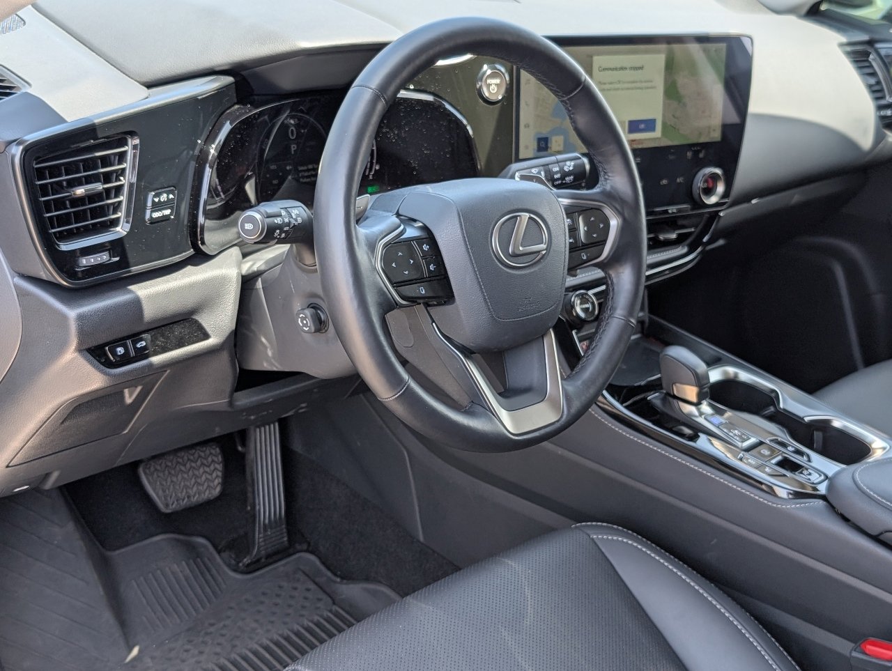 Used 2025 Lexus NX 350h AWD w/ Accessory Package (2T) image 14