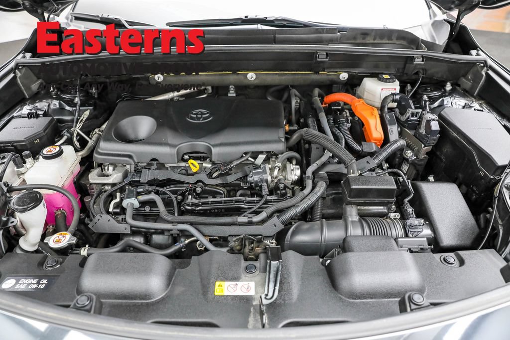 Used 2023 Toyota Venza Nightshade AWD/4WD image 7