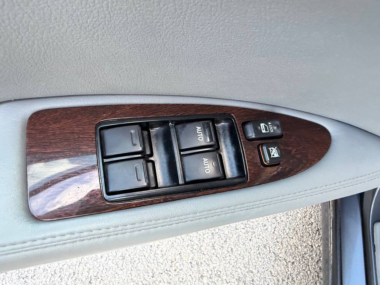 Used 2008 Toyota Avalon Touring FWD image 20
