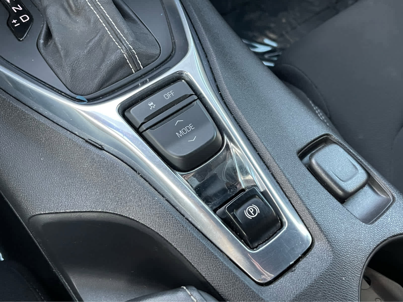 Used 2017 Chevrolet Camaro SS image 17