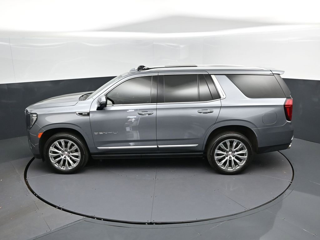 Used 2022 GMC Yukon Denali w/ Denali Premium Package image 34